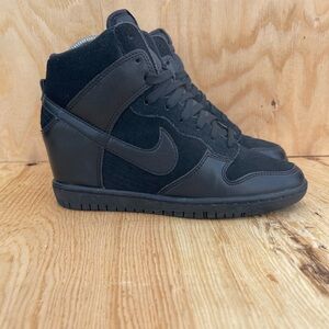 Nike Dunk Sky High Hidden Wedge Sneakers Size 7 All Black Excellent Condition